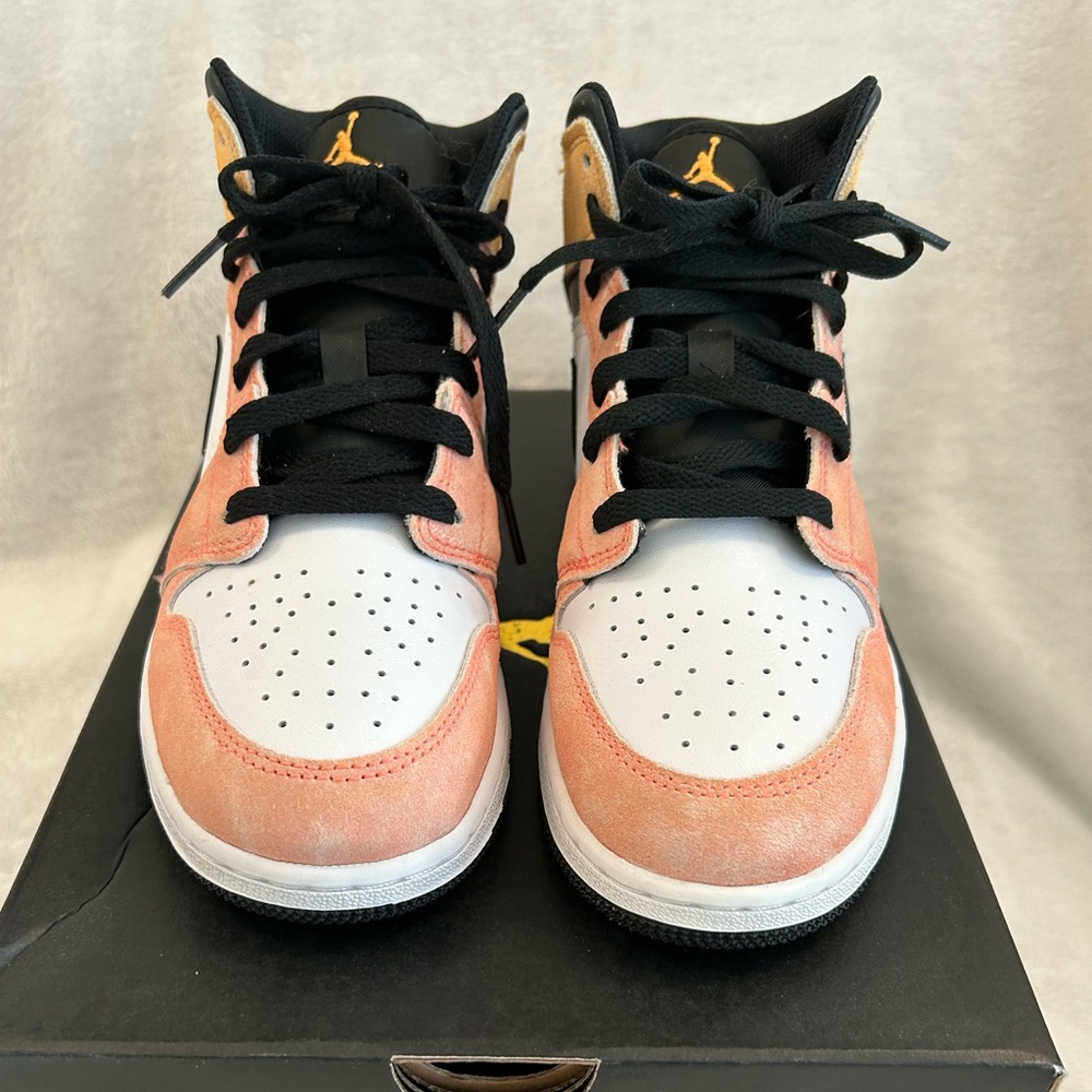 Nike Air Jordan Mid